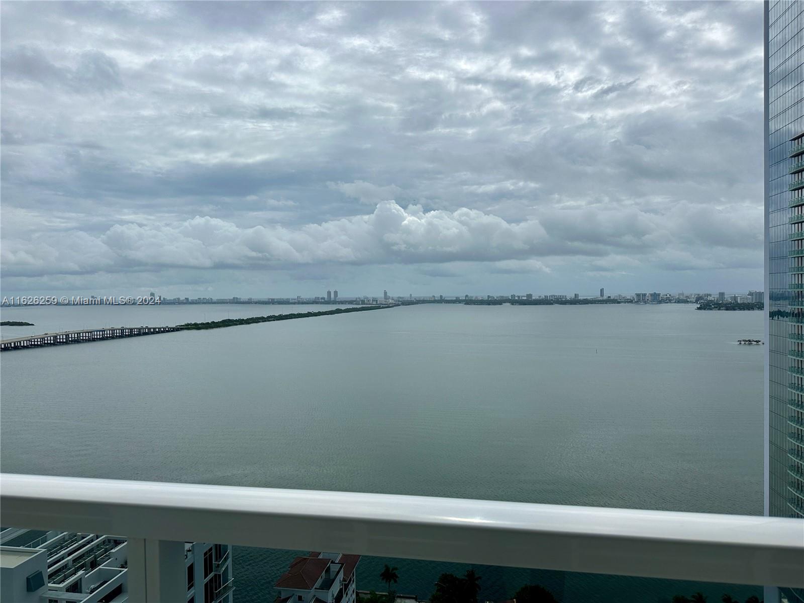 600 Northeast 27th Street, Unit 2302 Miami, FL 33137 - Photo 2 of 33