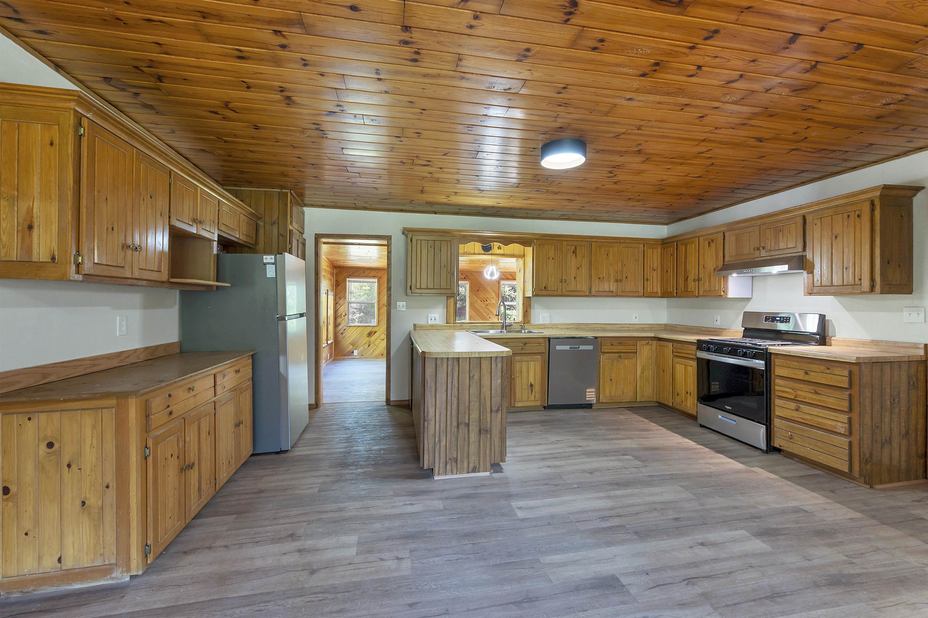 W11252 Pallock Lane Crivitz, WI 54114 - Photo 21 of 55
