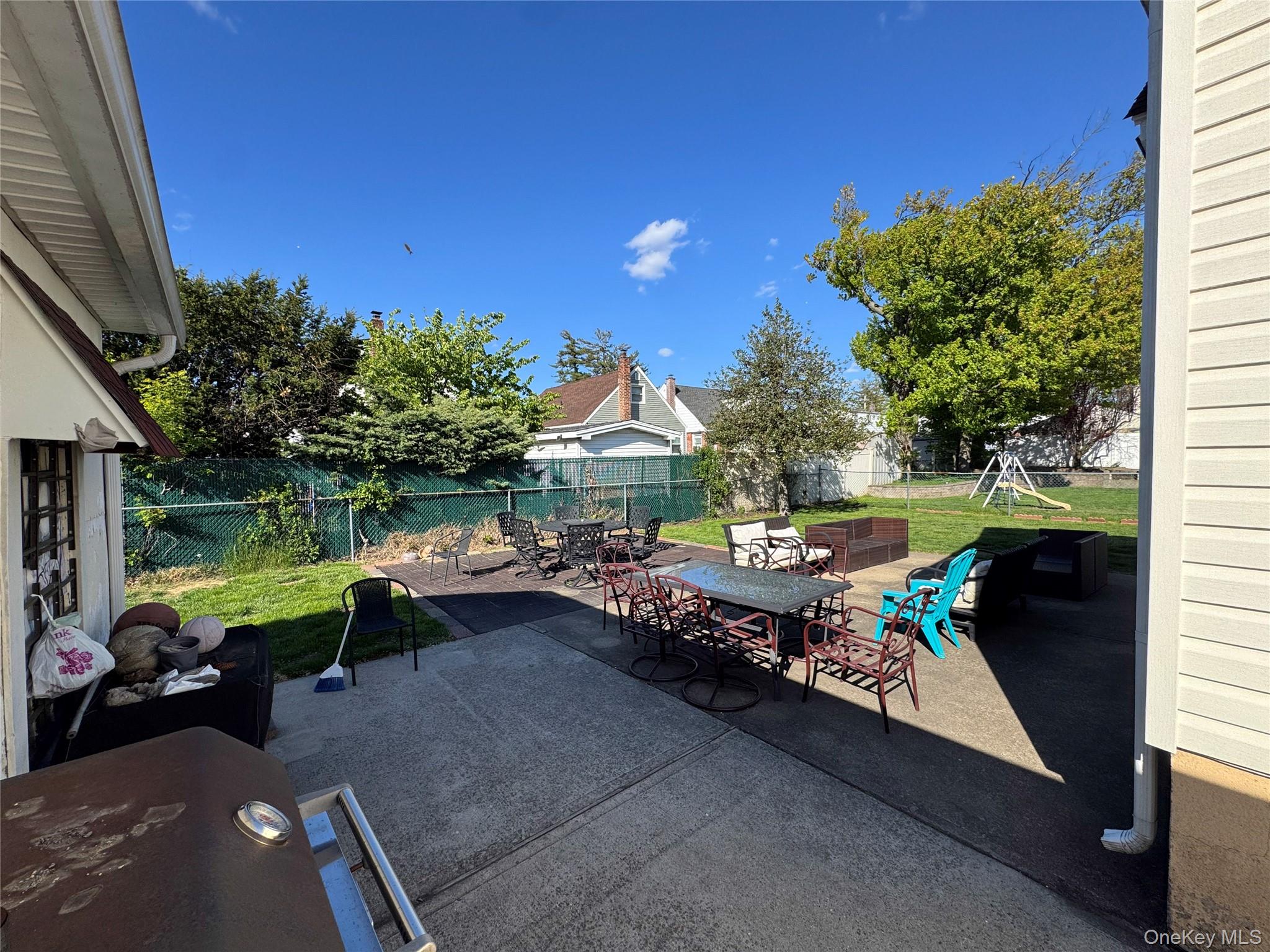 31 Gregory Street Valley Stream, NY 11580 - Photo 26 of 33