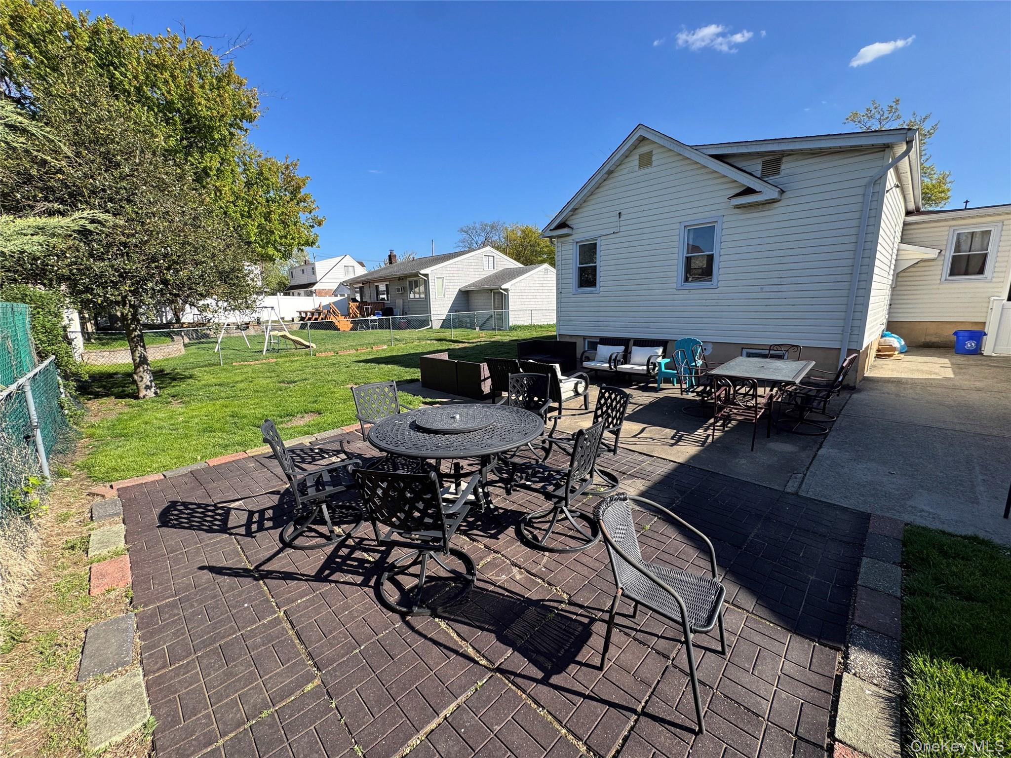 31 Gregory Street Valley Stream, NY 11580 - Photo 29 of 33