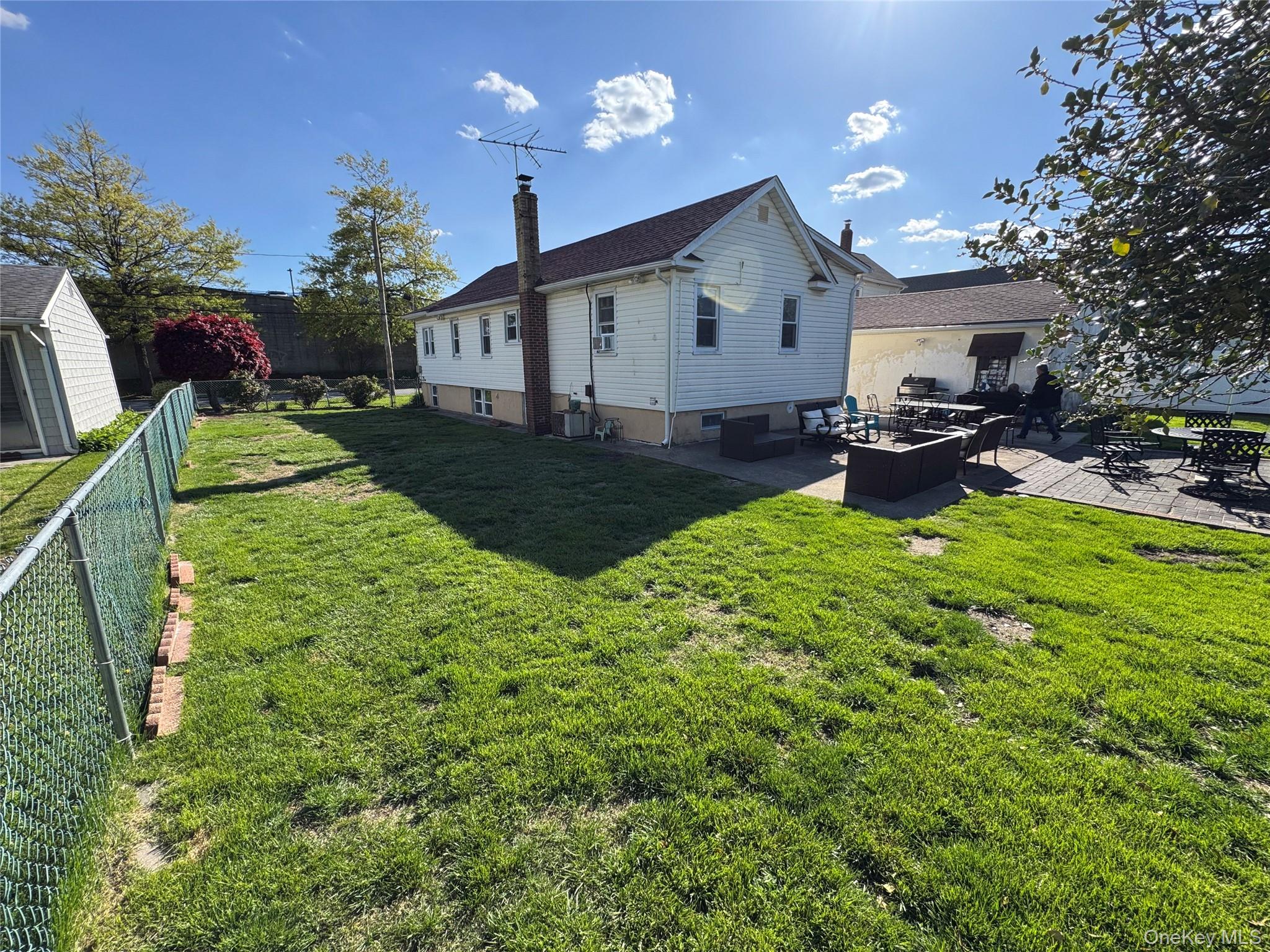 31 Gregory Street Valley Stream, NY 11580 - Photo 30 of 33