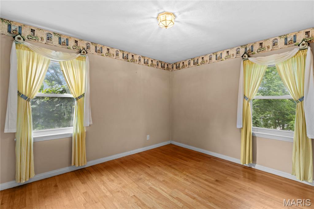 425 Linum Lane Webster Groves, MO 63119 - Photo 14 of 24