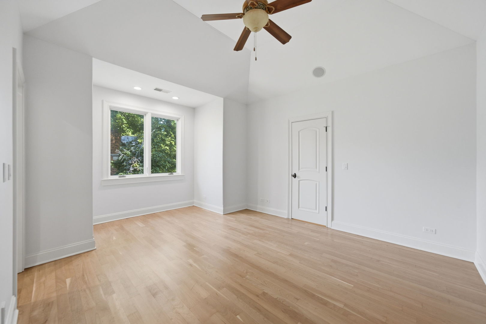 920 Raleigh Road Glenview, IL 60025 - Photo 38 of 55