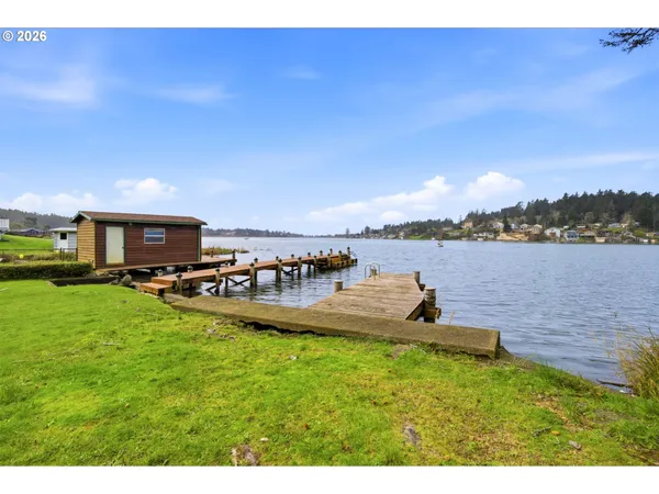 $915,000 | 1349 Northeast East Devils Lake Road, Otis, OR 97368