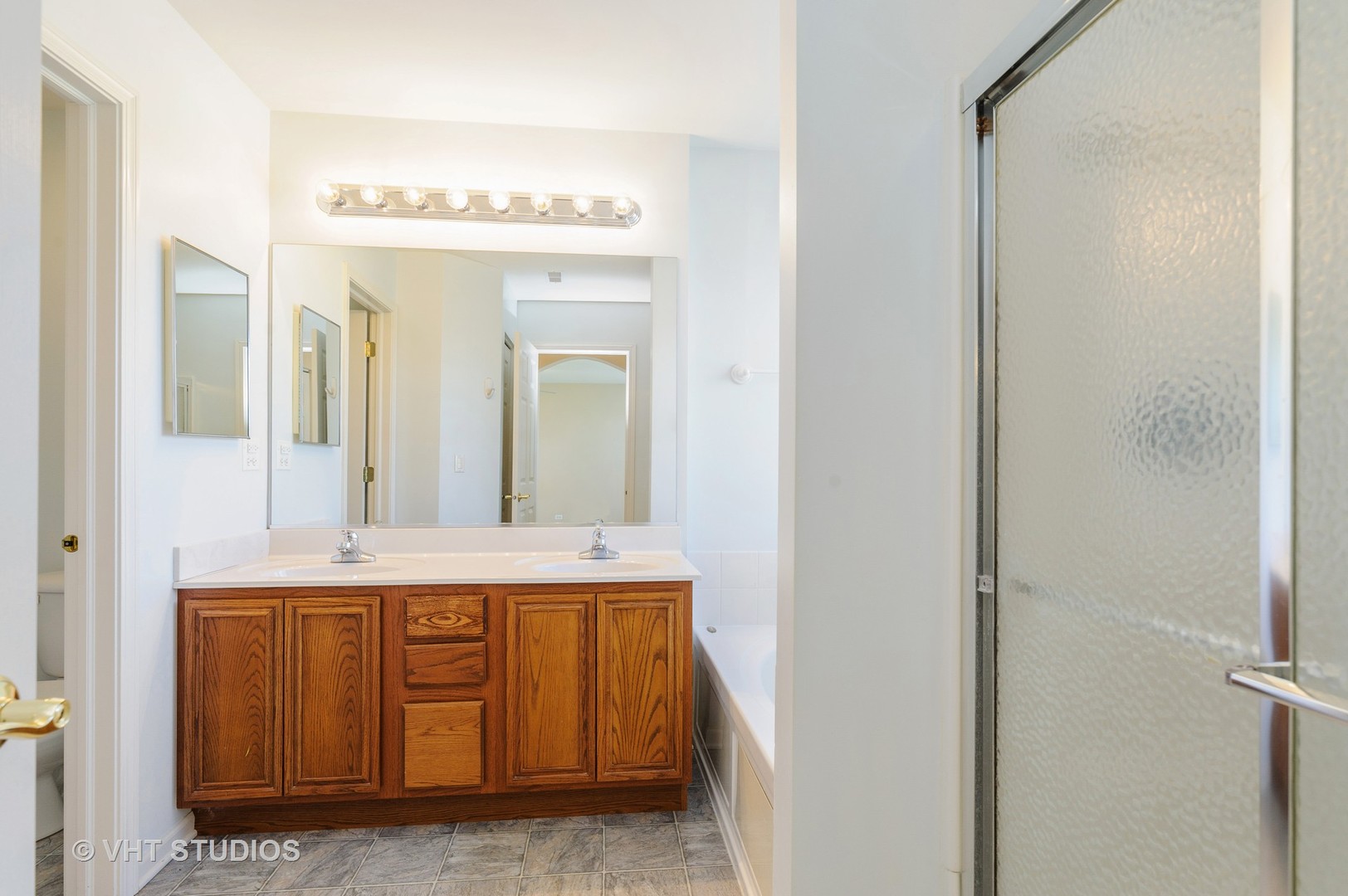 640 North Fox Trail Round Lake, IL 60073 - Photo 7 of 10