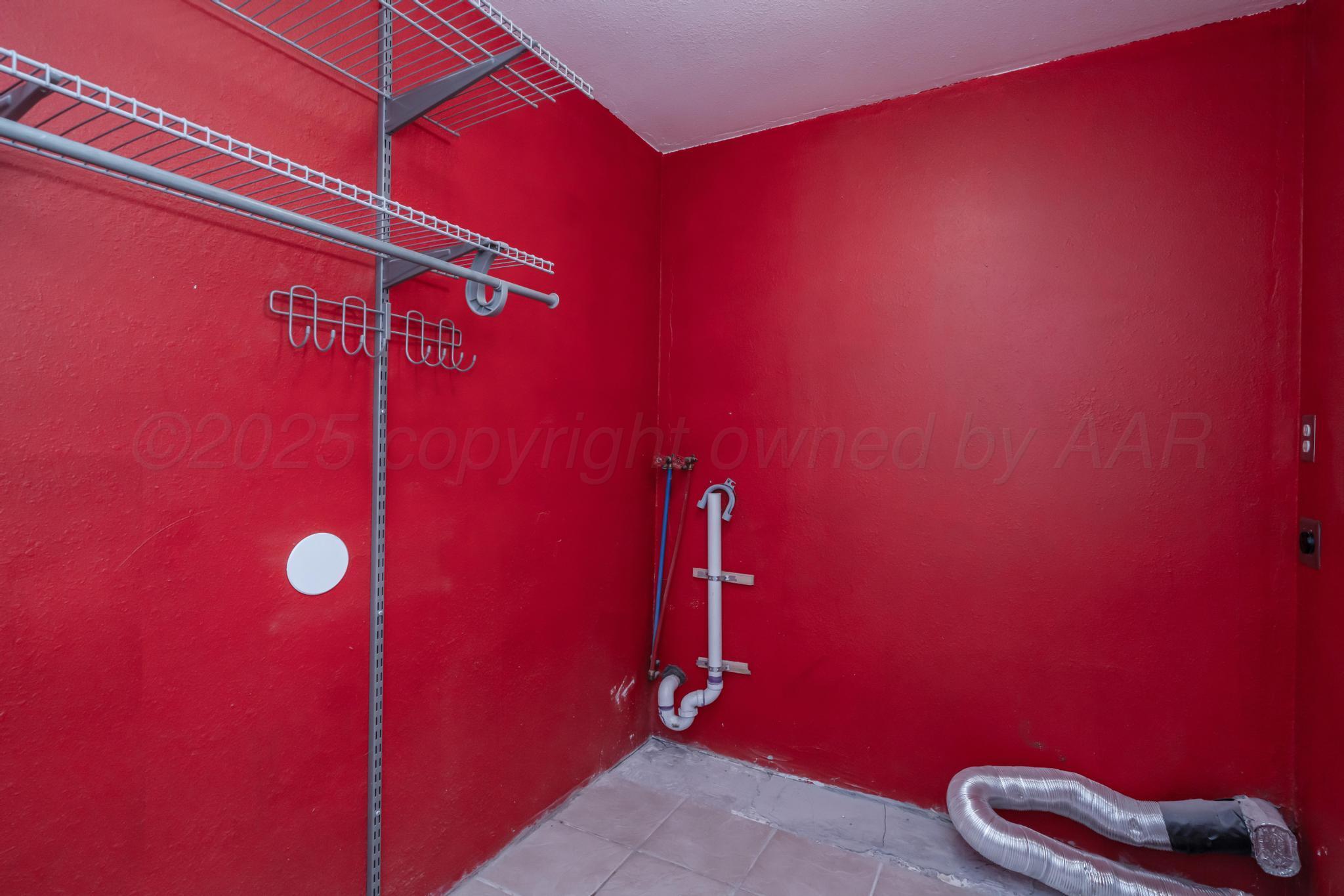 2907 South Apache Street Amarillo, TX 79103 - Photo 23 of 29 CF887318-41DA-40BD-B236-7D69B3D9595B