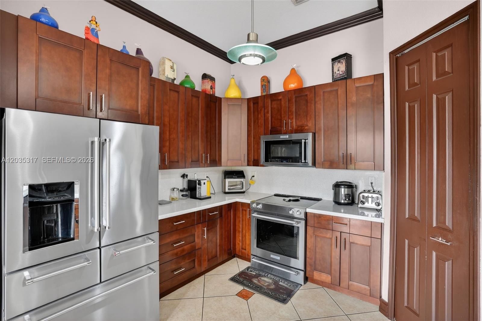 8216 Southwest 166th Place Miami, FL 33193 - Photo 18 of 58