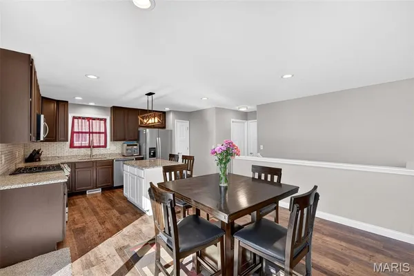 $345,000 | 235 Winter Wheat Drive, Wright City, MO 63390