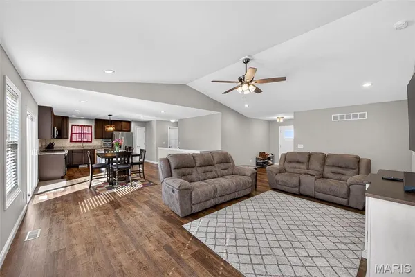 $345,000 | 235 Winter Wheat Drive, Wright City, MO 63390