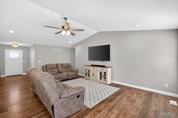 $345,000 | 235 Winter Wheat Drive, Wright City, MO 63390