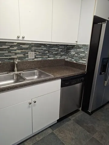 $2,600 | 301 Golden Isles Drive, Unit 205, Hallandale Beach, FL 33009