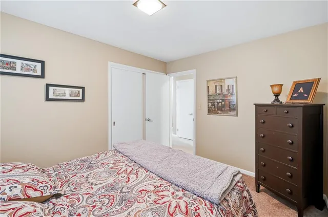 $369,000 | 679 Dogwood Lane, Hermitage, PA 16148