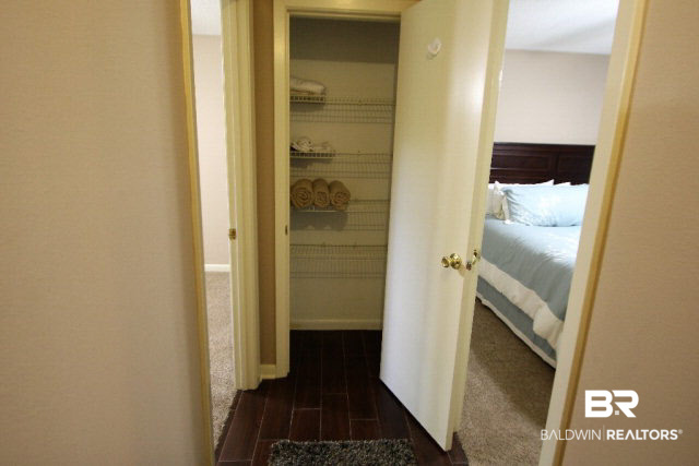 24650 Olive Street Elberta, AL 36530 - Photo 14 of 23 Hall Storage