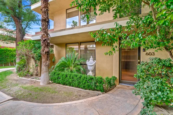 $429,000 | 2501 North Indian Canyon Drive, Unit 603, Palm Springs, CA 92262