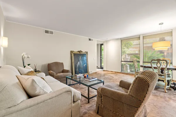 $429,000 | 2501 North Indian Canyon Drive, Unit 603, Palm Springs, CA 92262