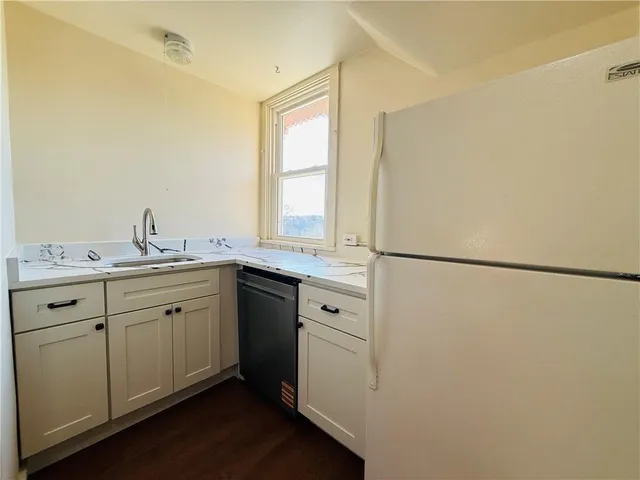 $1,250 | 115 7th Avenue, Unit 3, Carnegie, PA 15106