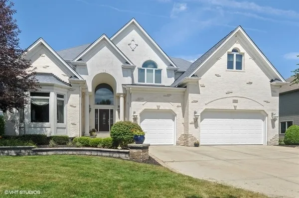 $1,300,000 | 2223 Spartina Road, Naperville, IL 60564
