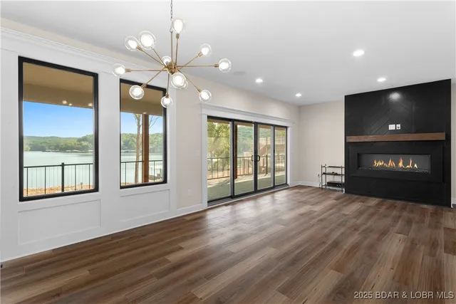 $1,294,000 | 59 Lakeway Lane, Climax Springs, MO 65324