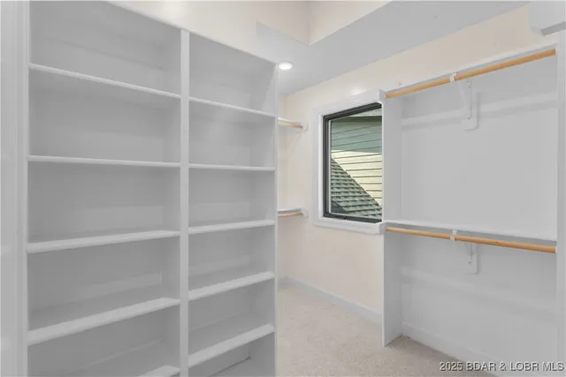 $1,294,000 | 59 Lakeway Lane, Climax Springs, MO 65324