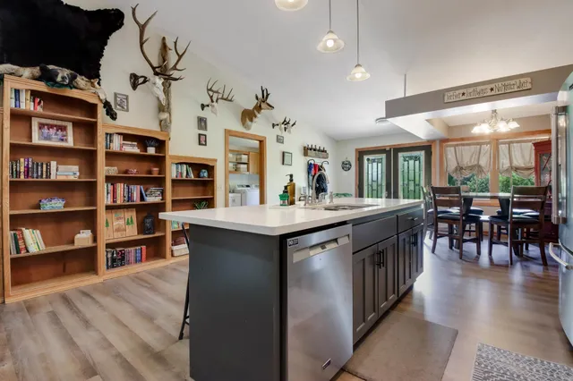 $749,900 | 1620 County Rd X, Glenwood City, WI 54013