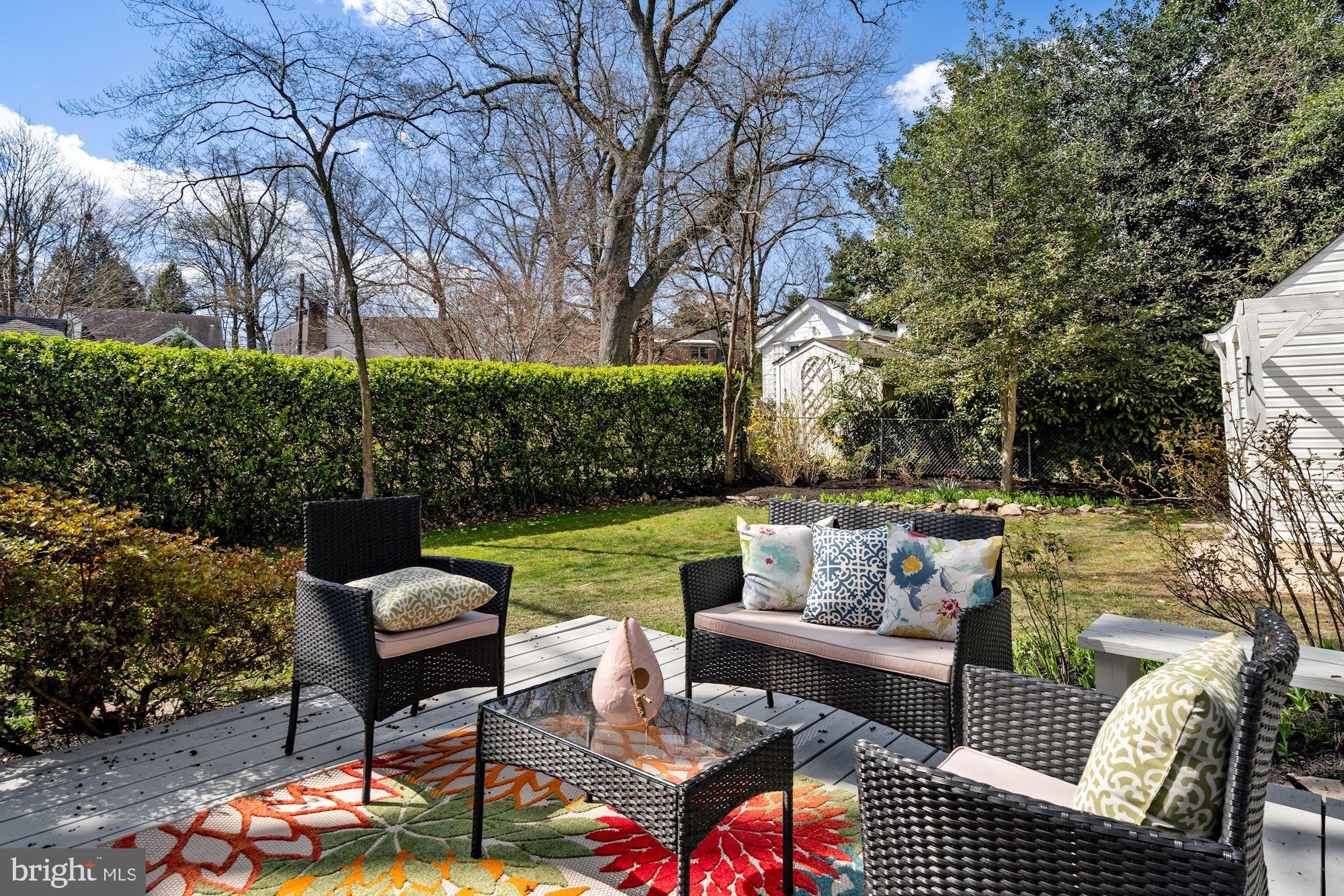 5602 Gloster Road Bethesda, MD 20816 - Photo 37 of 44 Rear Deck