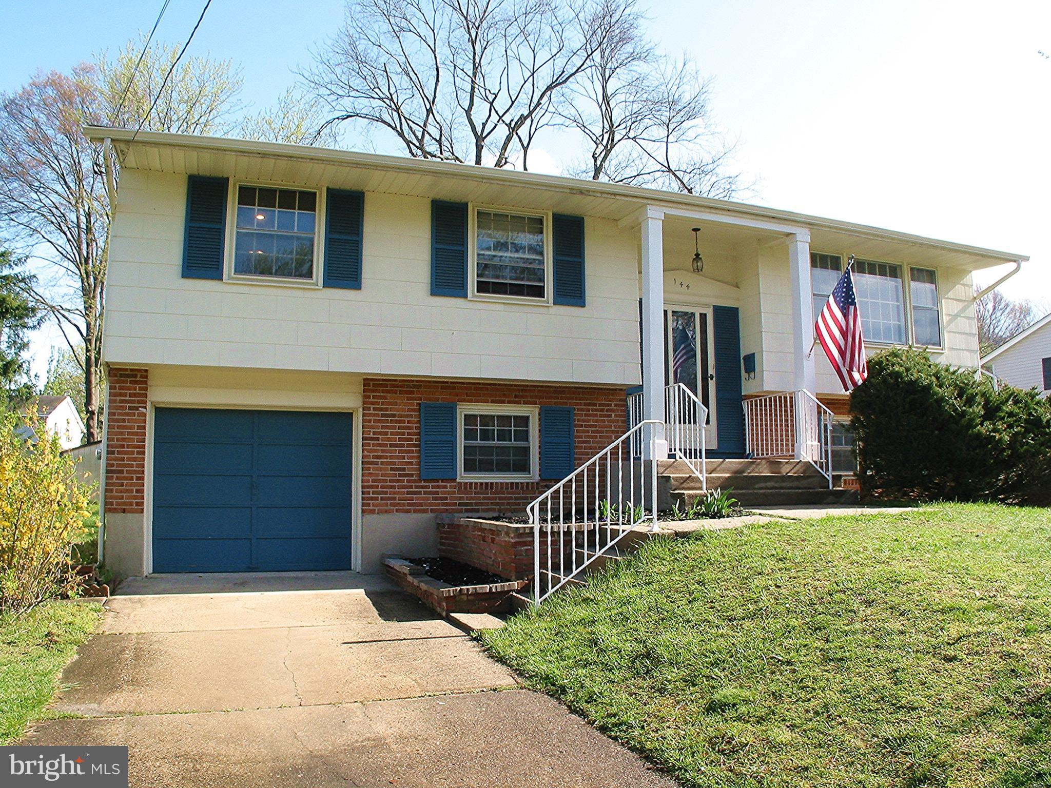 144 Hamilton Road Marlton, NJ 08053 - Photo 3 of 32