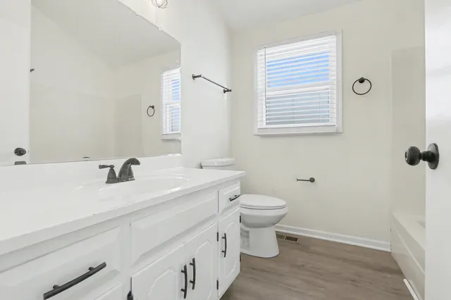 $2,850 | 2600 John Bourg Drive, Plainfield, IL 60586