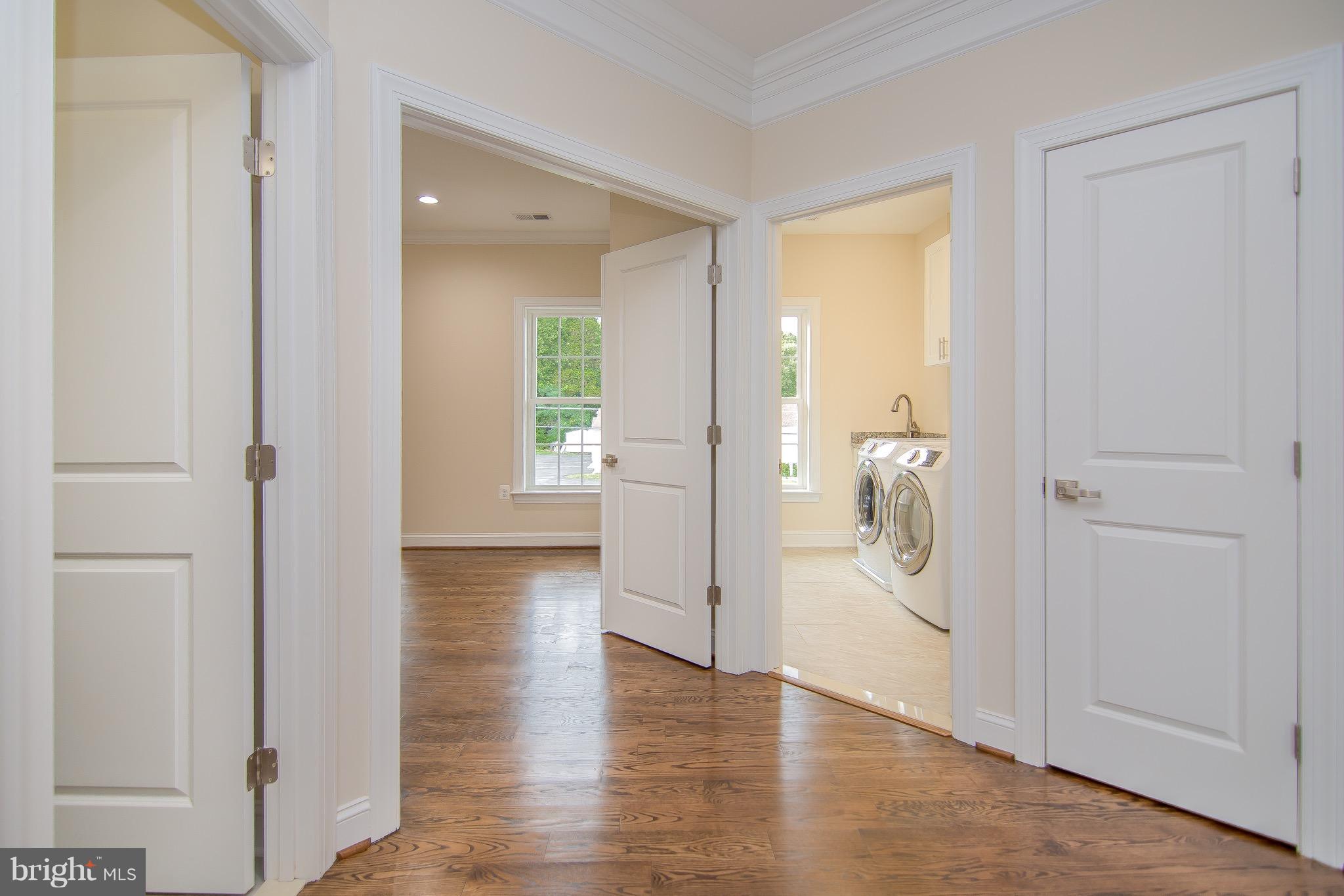 7101 Neuman Street Springfield, VA 22150 - Photo 17 of 30 Interior (General)