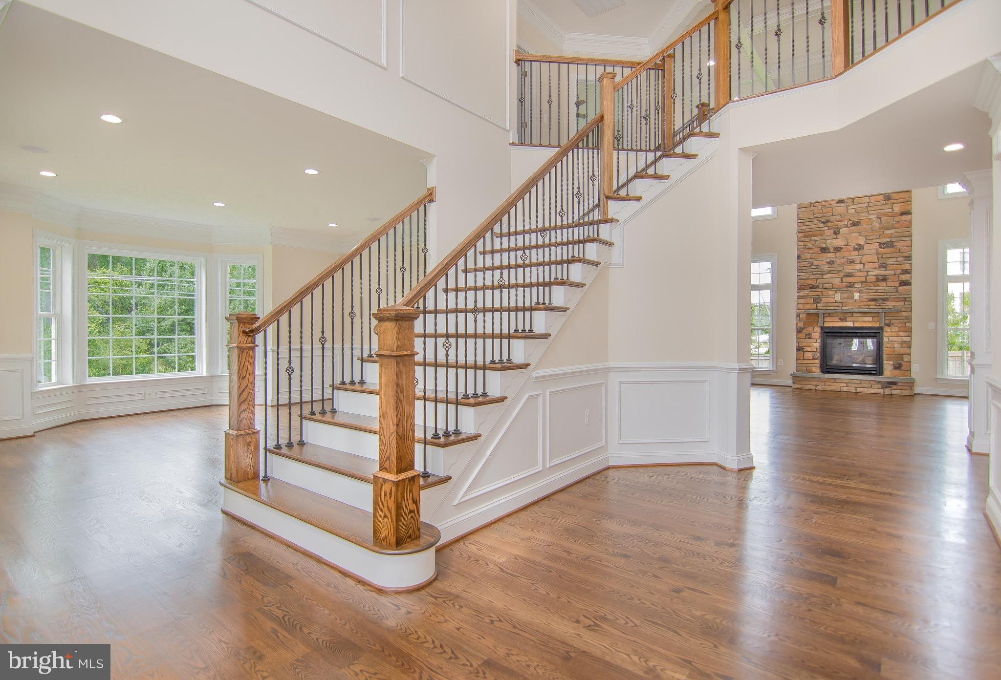 7101 Neuman Street Springfield, VA 22150 - Photo 4 of 30 Interior (General)