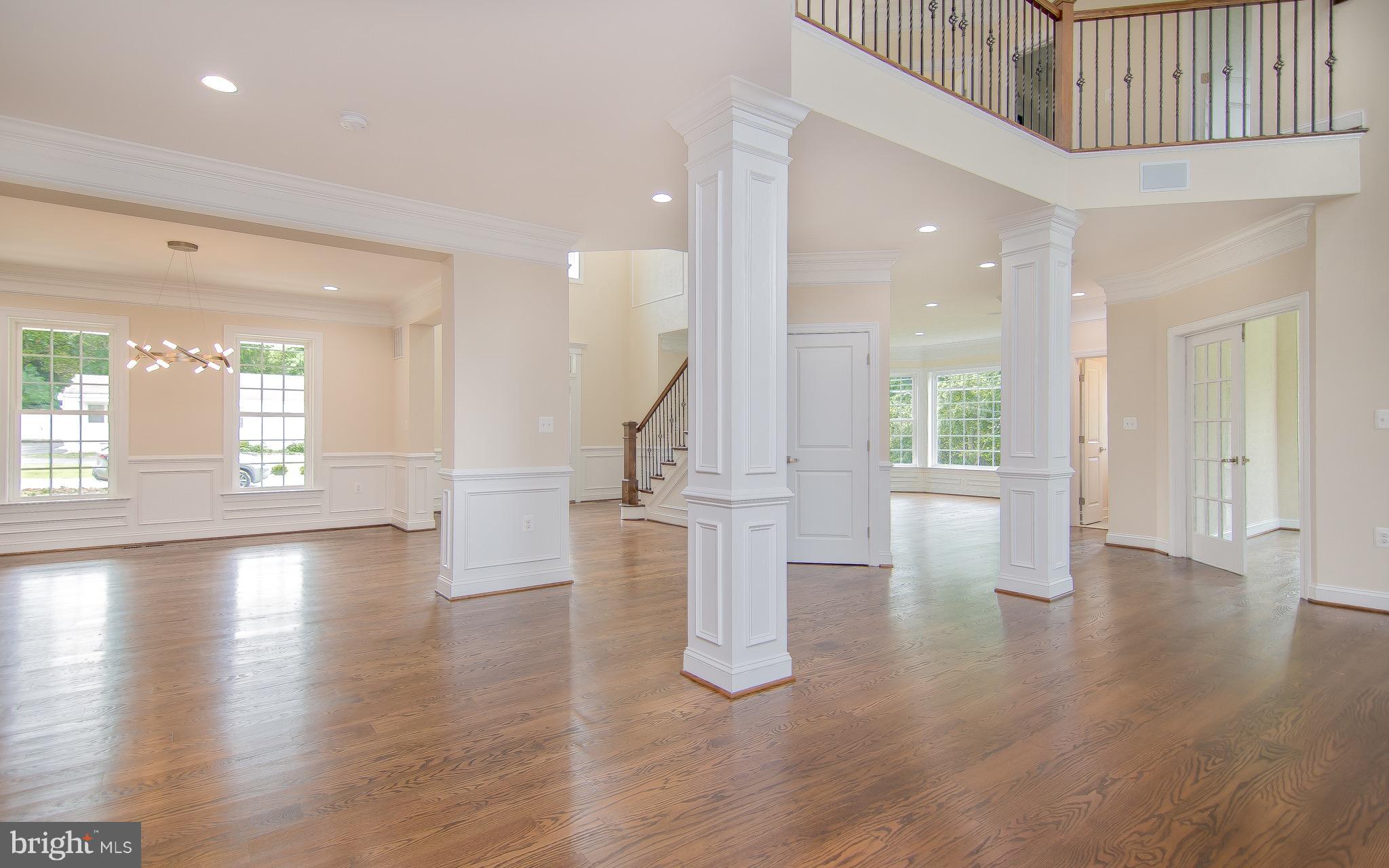 7101 Neuman Street Springfield, VA 22150 - Photo 5 of 30 Interior (General)