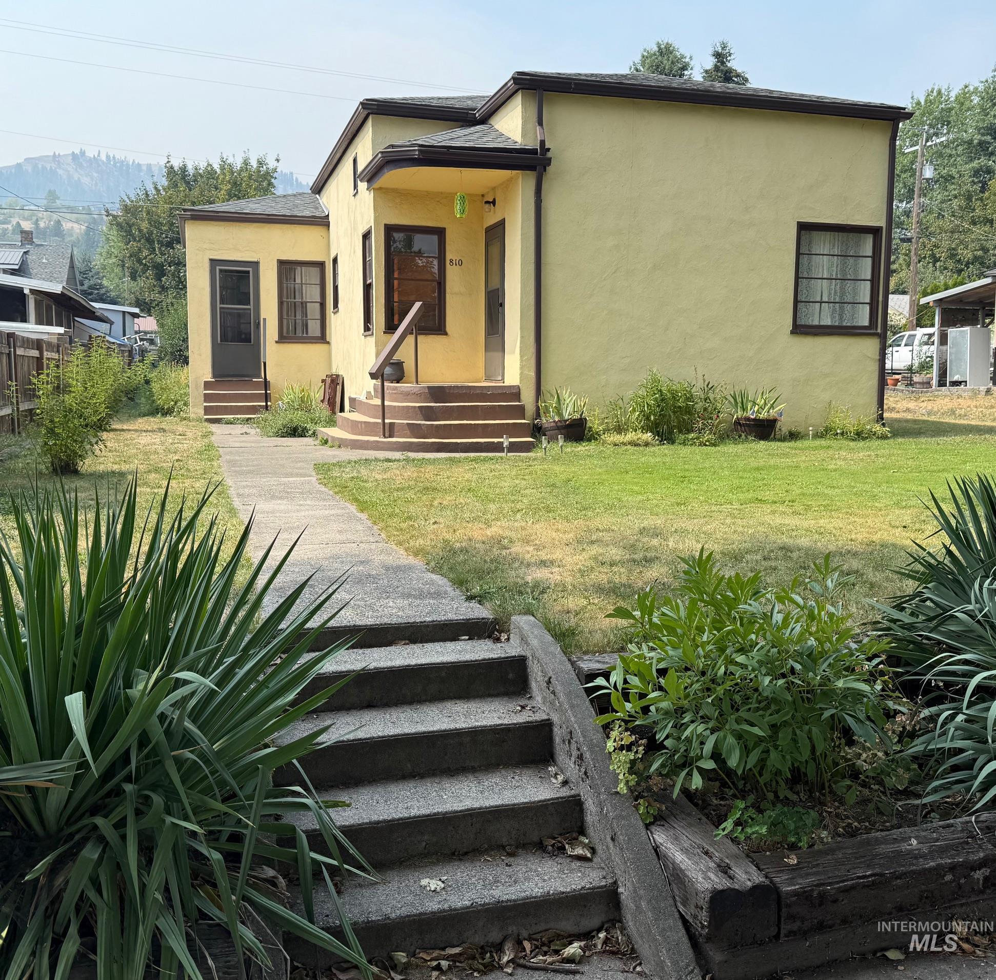 810 Main Street Kamiah, ID 83536 - Photo 1 of 19