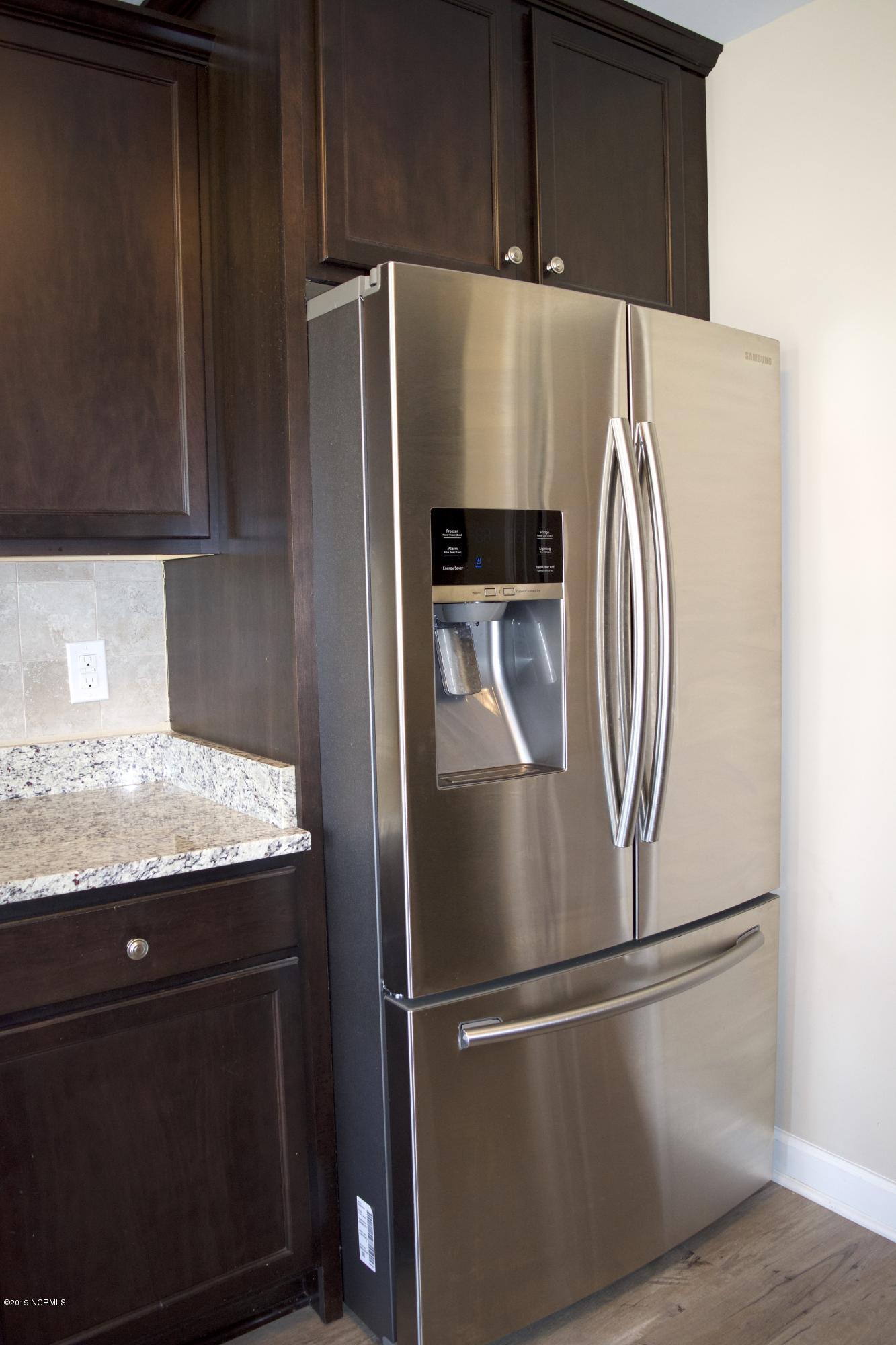 245 Merin Height Road Jacksonville, NC 28546 - Photo 18 of 50 kitchen