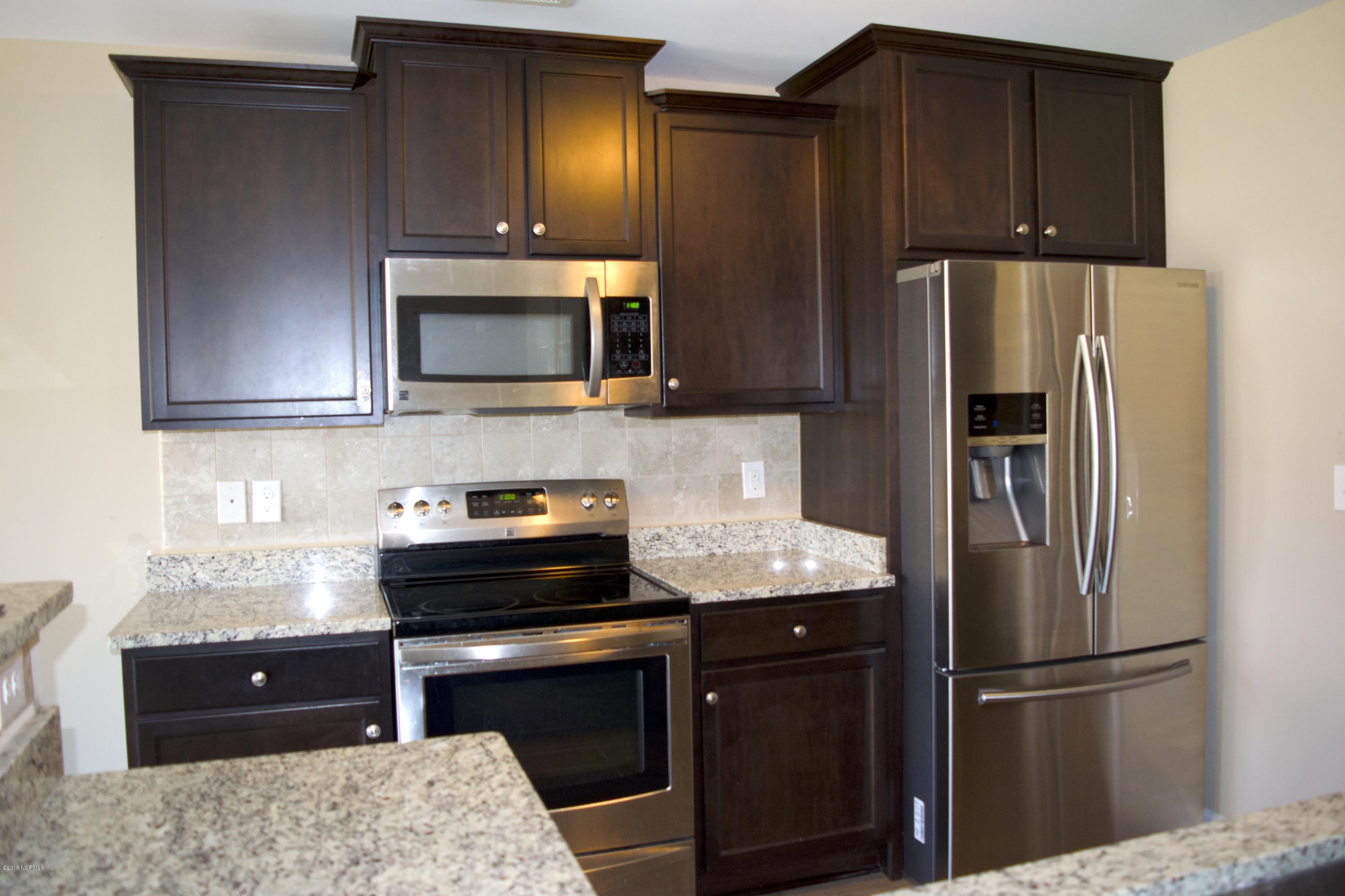 245 Merin Height Road Jacksonville, NC 28546 - Photo 47 of 50 kitchen