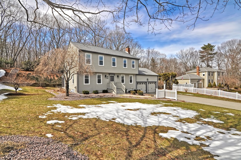 20 Tillotson Road Hopedale, MA 01747 - Photo 2 of 29 Gallery Image 2