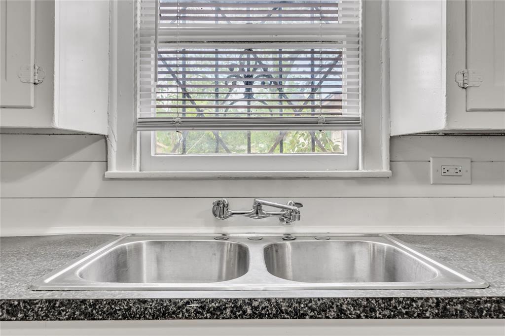 3500 North 21st Street Waco, TX 76708 - Photo 13 of 32