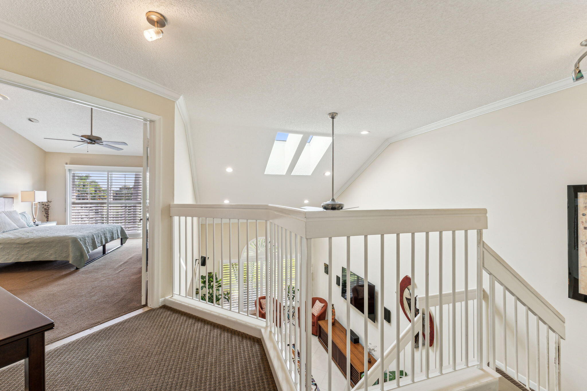 17094 Boca Club Boulevard, Unit 1 Boca Raton, FL 33487 - Photo 15 of 38 Landing