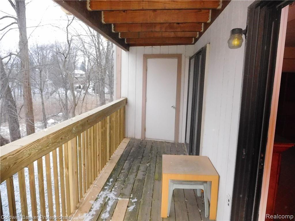 1695 Riverside Drive Rochester Hills, MI 48309 - Photo 14 of 18
