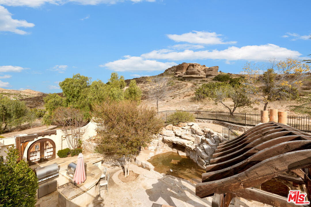 32140 Windrush Road Agua Dulce, CA 91390 - Photo 33 of 41 a view of a city