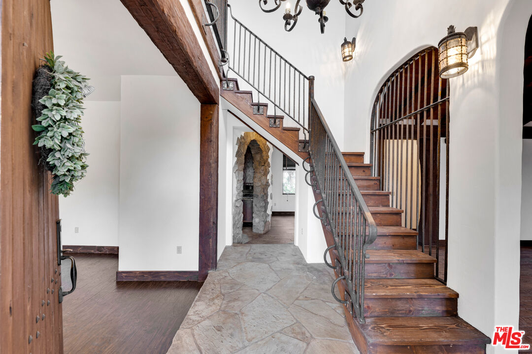 32140 Windrush Road Agua Dulce, CA 91390 - Photo 10 of 41 a view of entryway
