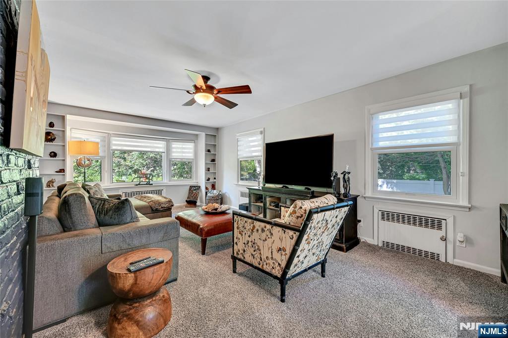 730 River Road Teaneck, NJ 07666 - Photo 8 of 39