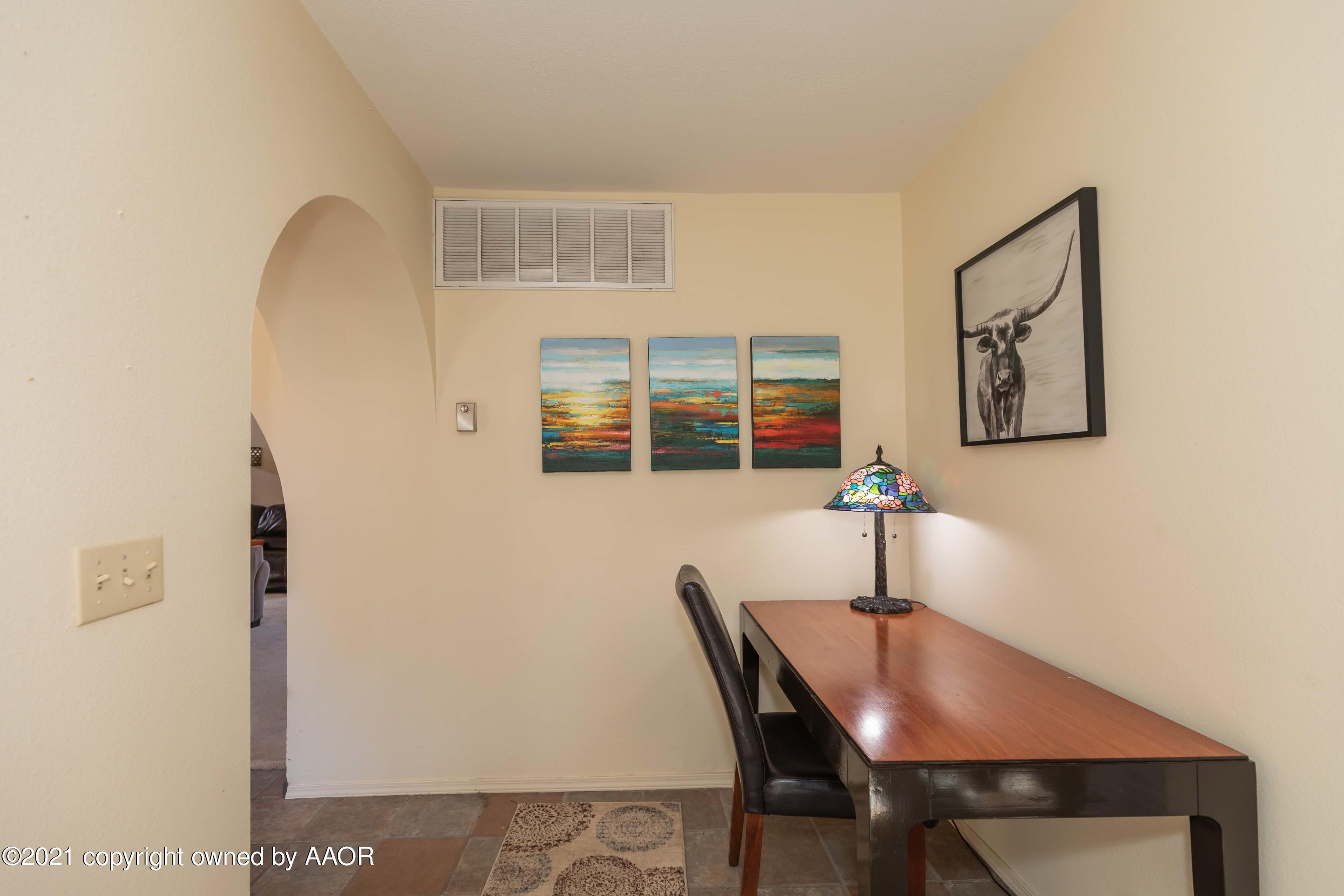 17 Kendall Road Amarillo, TX 79124 - Photo 41 of 46 OFFICE VIEW 1