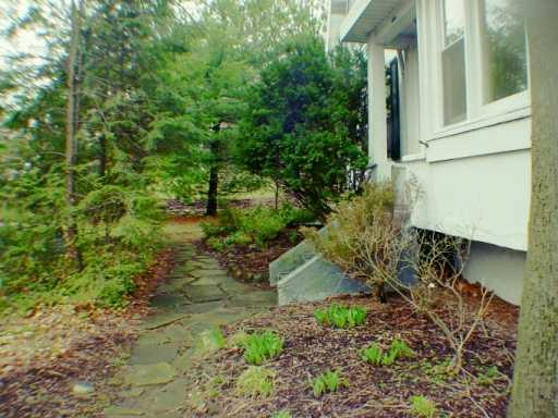 4 Edgecliff Road Rosslyn Farms, PA 15106 - Photo 3 of 8 Gallery Image 3