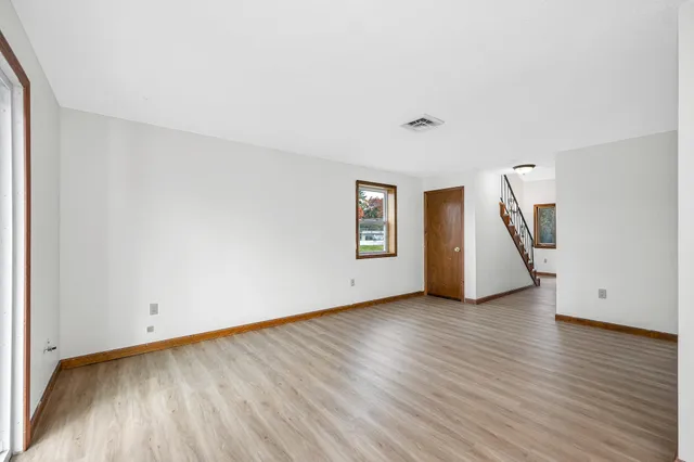 $350,000 | 201 Millwright Drive, Nashua, NH 03063