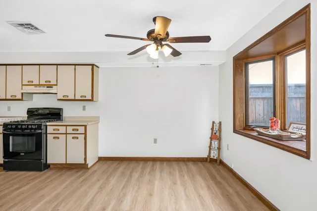 $350,000 | 201 Millwright Drive, Nashua, NH 03063