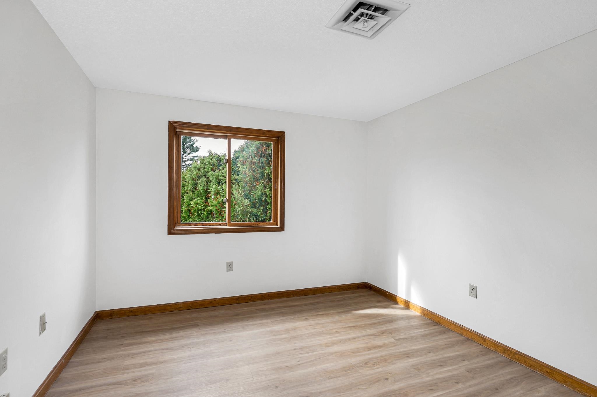 201 Millwright Drive Nashua, NH 03063 - Photo 14 of 35