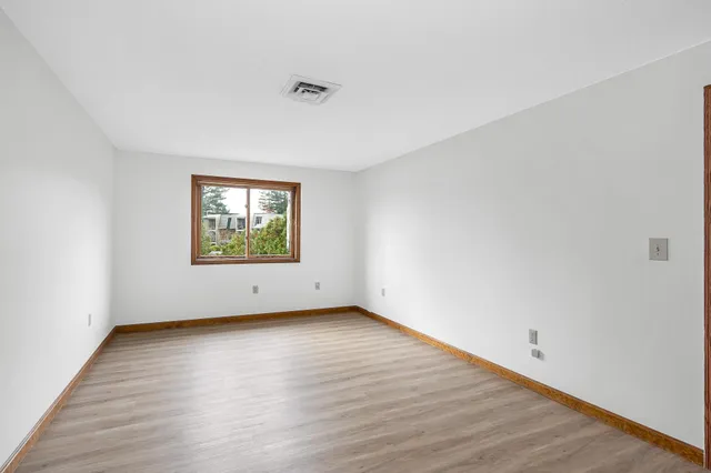 $350,000 | 201 Millwright Drive, Nashua, NH 03063