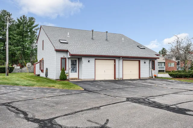 $350,000 | 201 Millwright Drive, Nashua, NH 03063