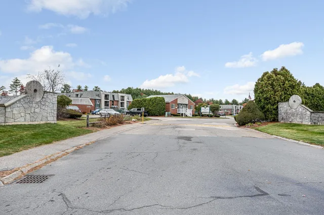 $350,000 | 201 Millwright Drive, Nashua, NH 03063