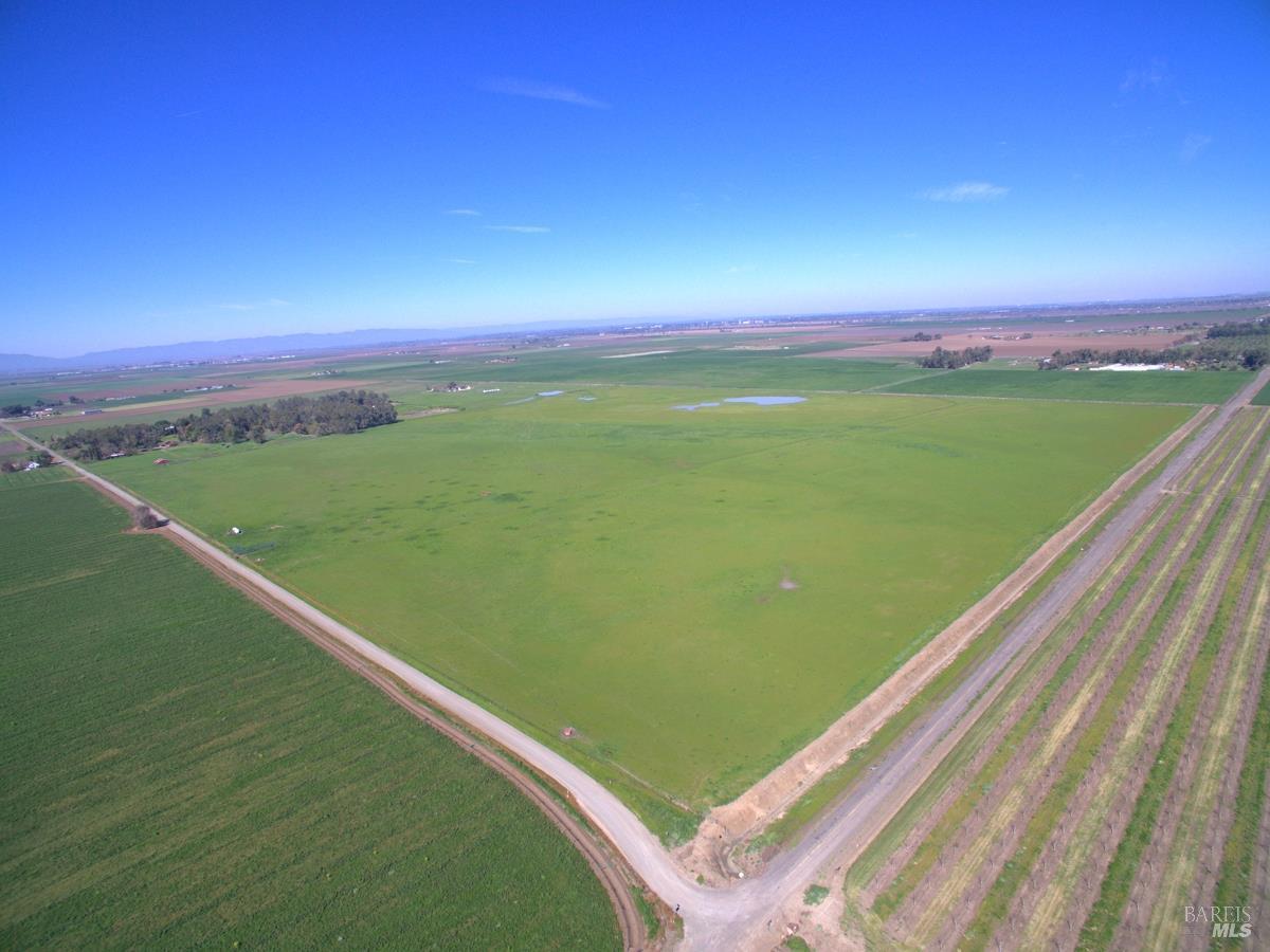 0 Hyde Road Dixon, CA 95620 - Photo 5 of 17 a view of a tennis court