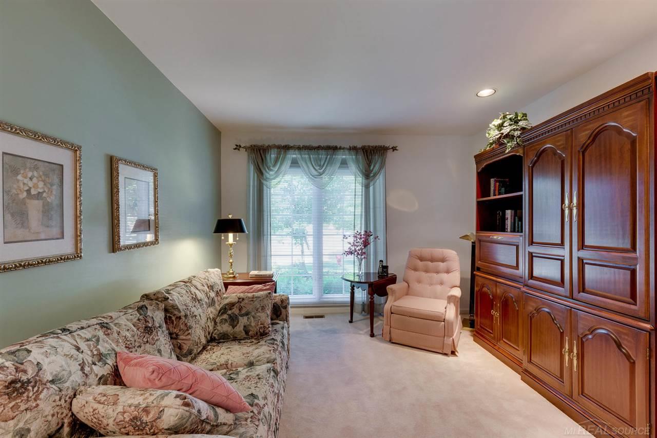 564 Buttercup Court Rochester Hills, MI 48307 - Photo 5 of 31